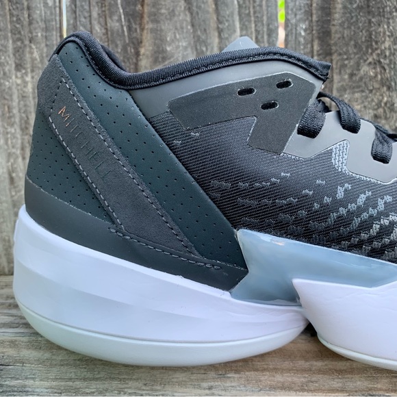 adidas mens basketball shoes sale